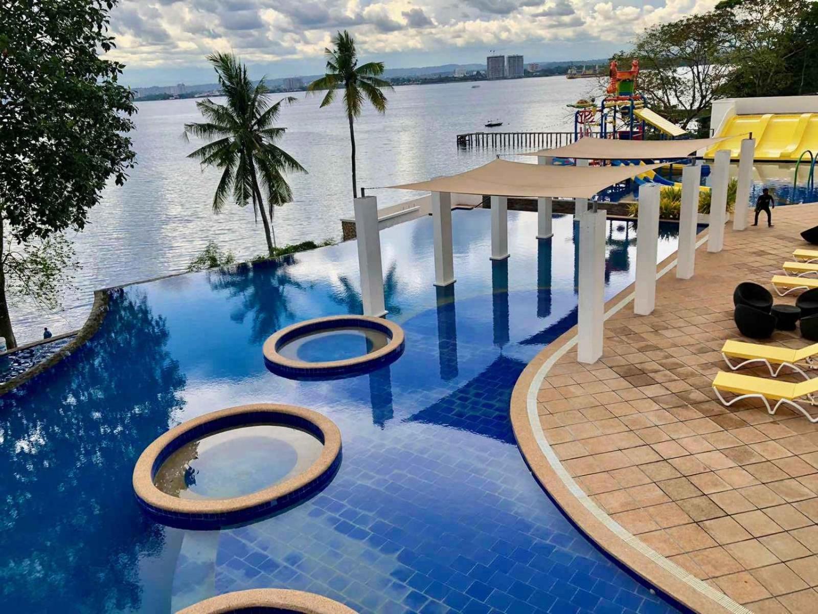 Crusoe Cabins Costa Azalea Samal Εξωτερικό φωτογραφία