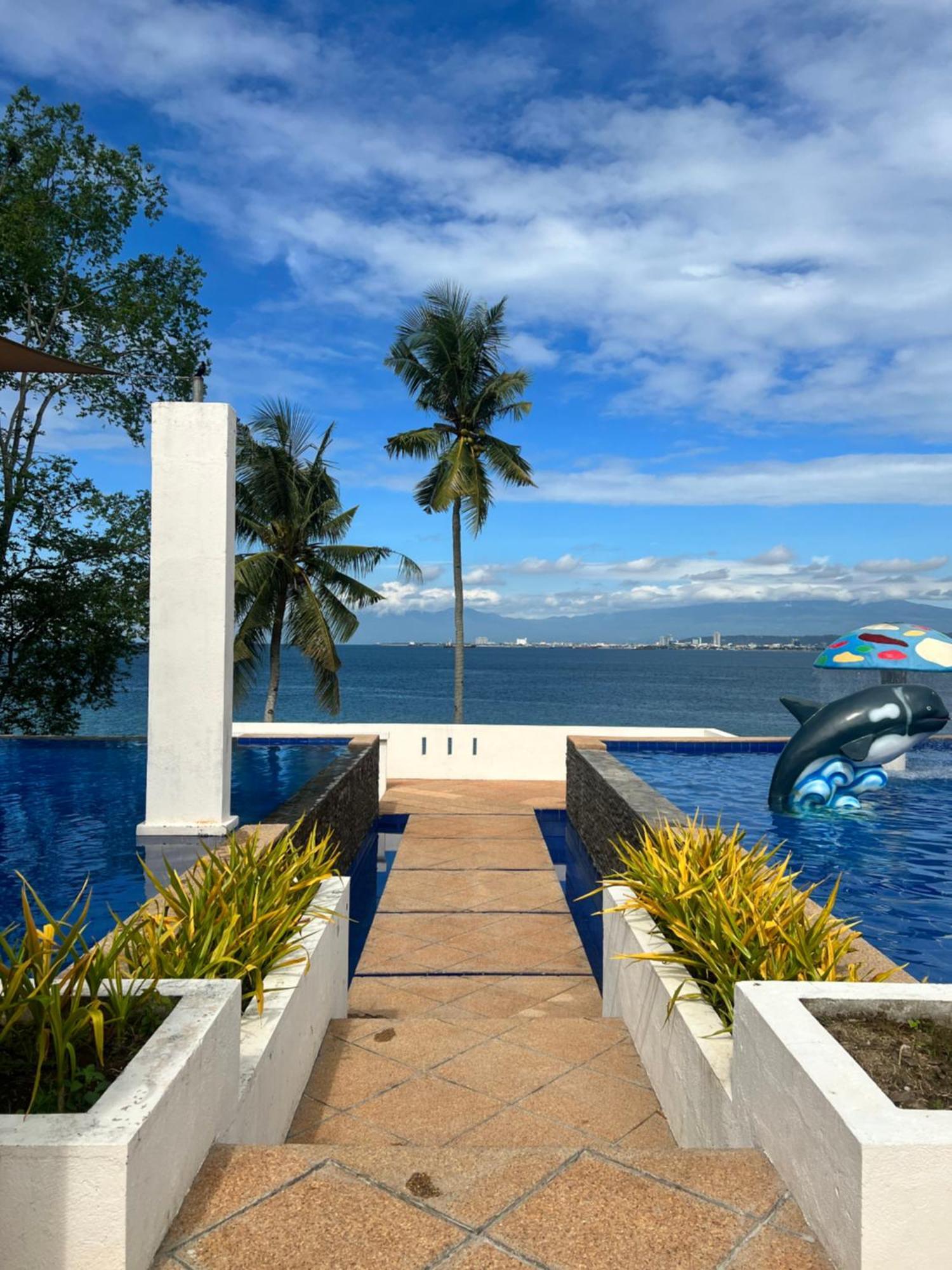 Crusoe Cabins Costa Azalea Samal Εξωτερικό φωτογραφία